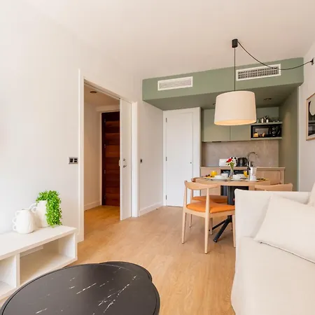 Duva & Aparthotel 4*